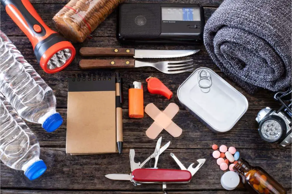 What Do You Put In A Bug Out Bag