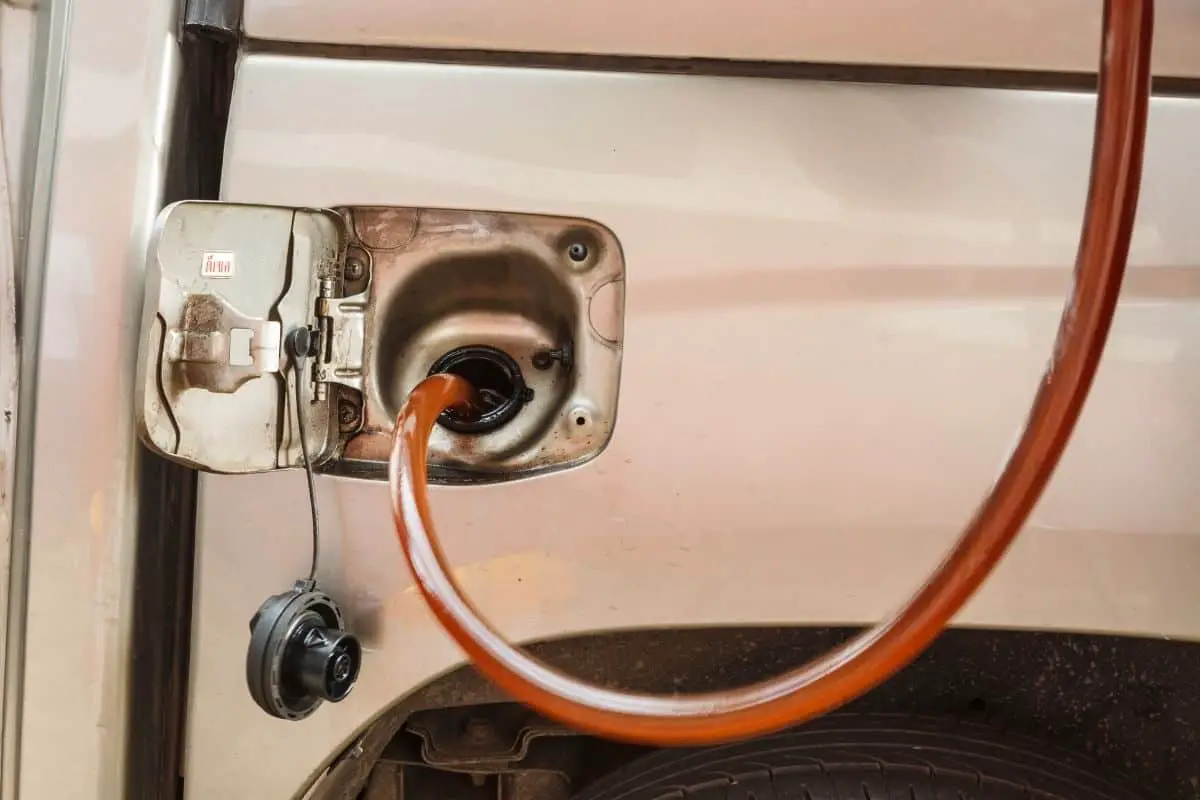 How To Siphon Gas